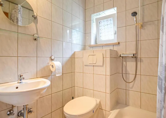 Semesterbostad Lovely In With Kitchen Heideblick