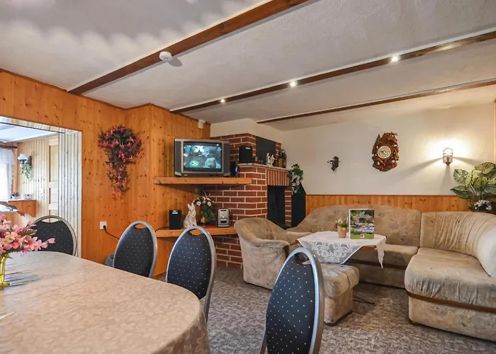 Lovely In With Kitchen